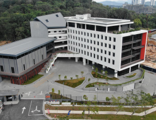 Description of image 6