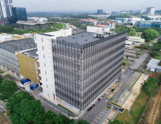 Description of image 6